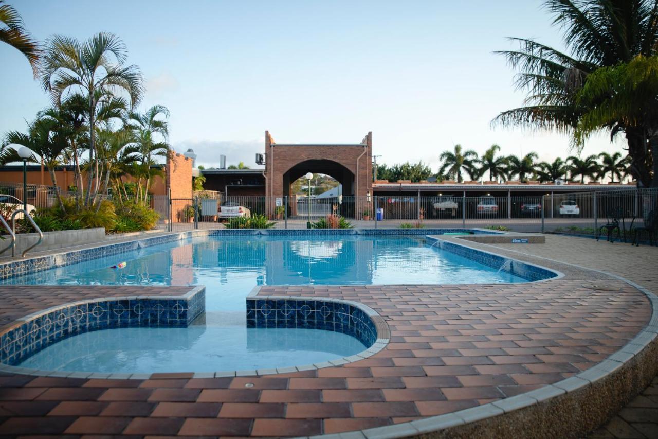 Castle Motor Lodge Bowen Exterior foto